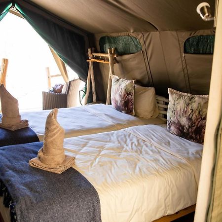 KhorixasTwyfelfontein Adventure Camp别墅 外观 照片