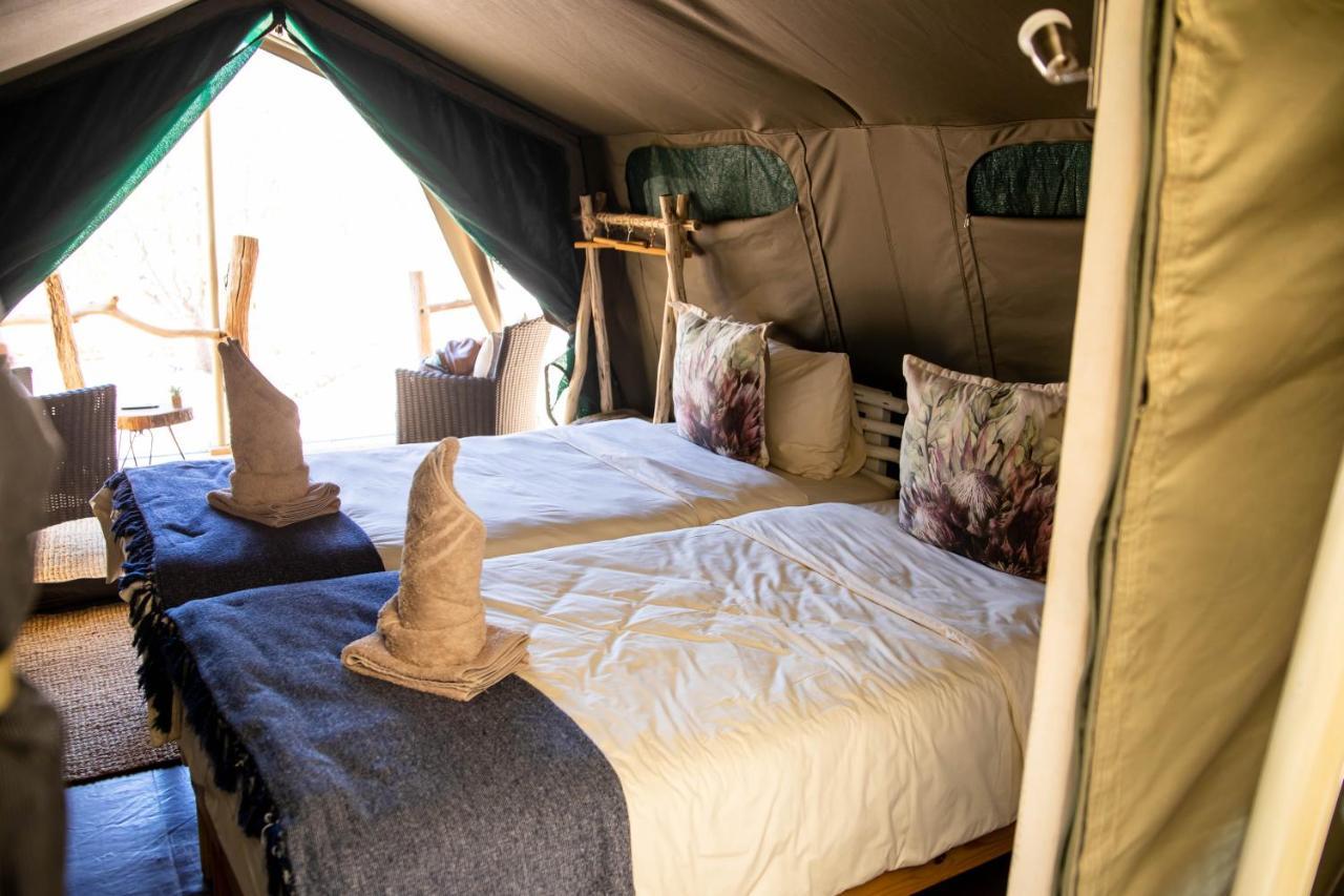 KhorixasTwyfelfontein Adventure Camp别墅 外观 照片
